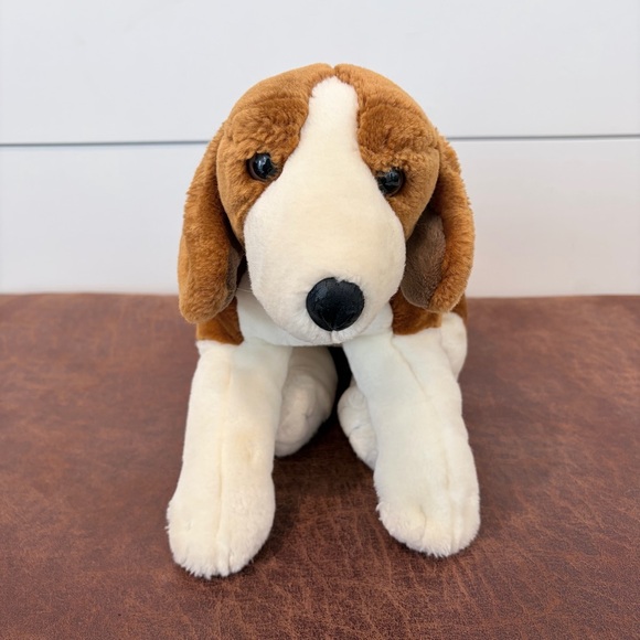 Kids Preferred Other - Beagle Dog Plush Stuffed Animal IDS Preferred Brown White 18” Puppy Toy